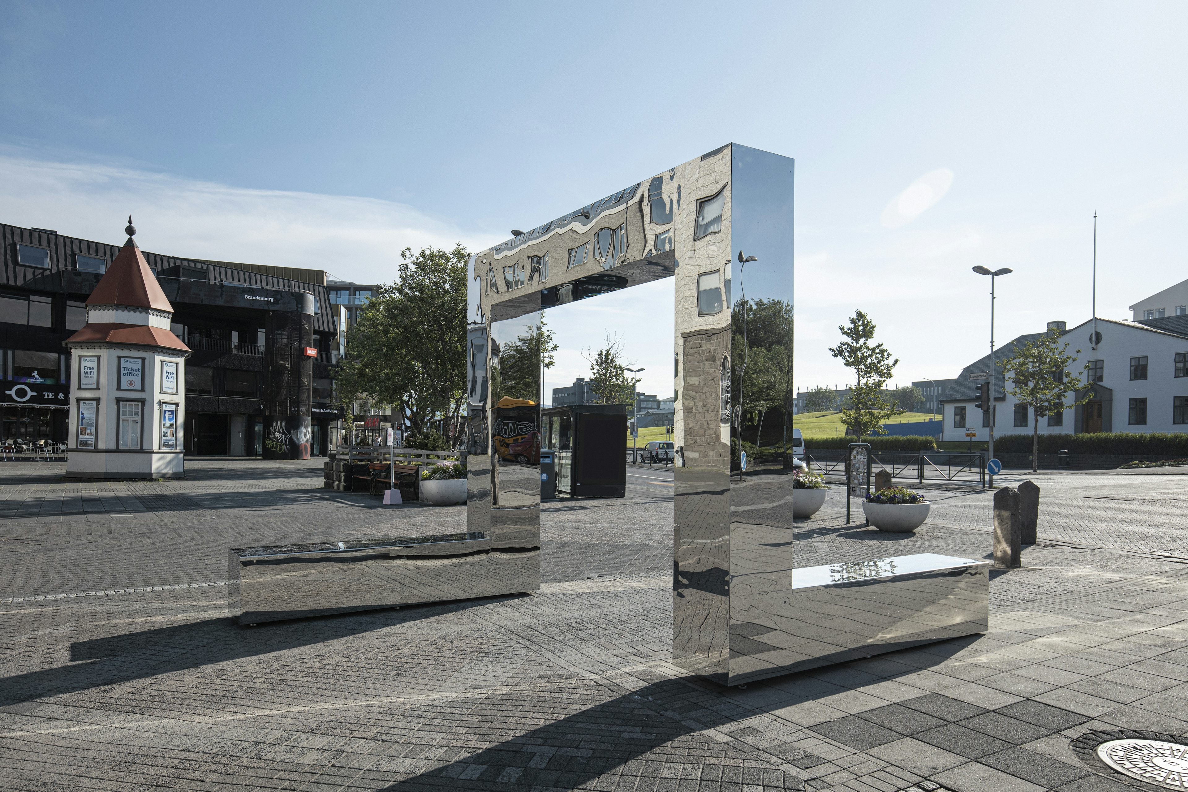 A Square to Reflect is a mirroring artwork that serves both the role of a public resting place, a gate into the heart of Reykjavík, and as an installation. 
Designed in collaboration with Arnar Ingi Viðarsson.